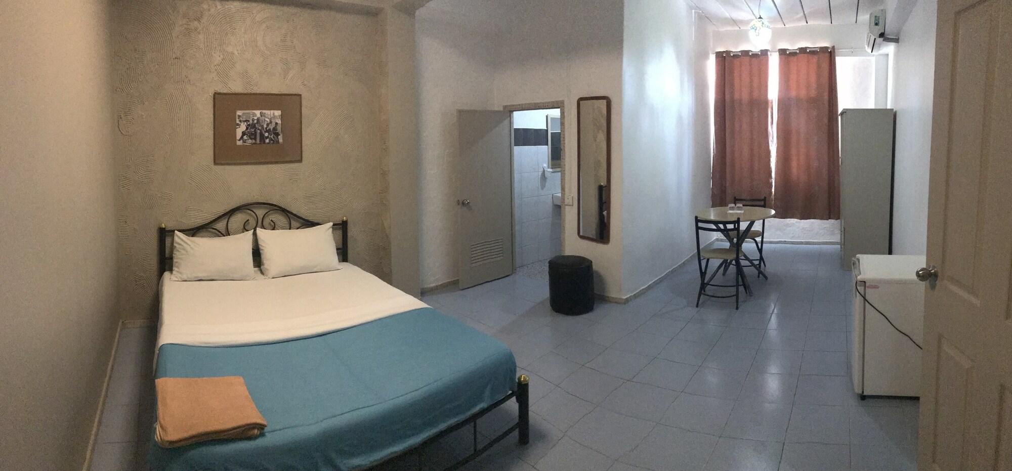 Seaview Hotel Jomtien Beach Exterior photo