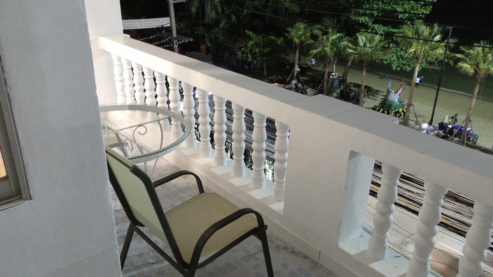 Seaview Hotel Jomtien Beach Exterior photo