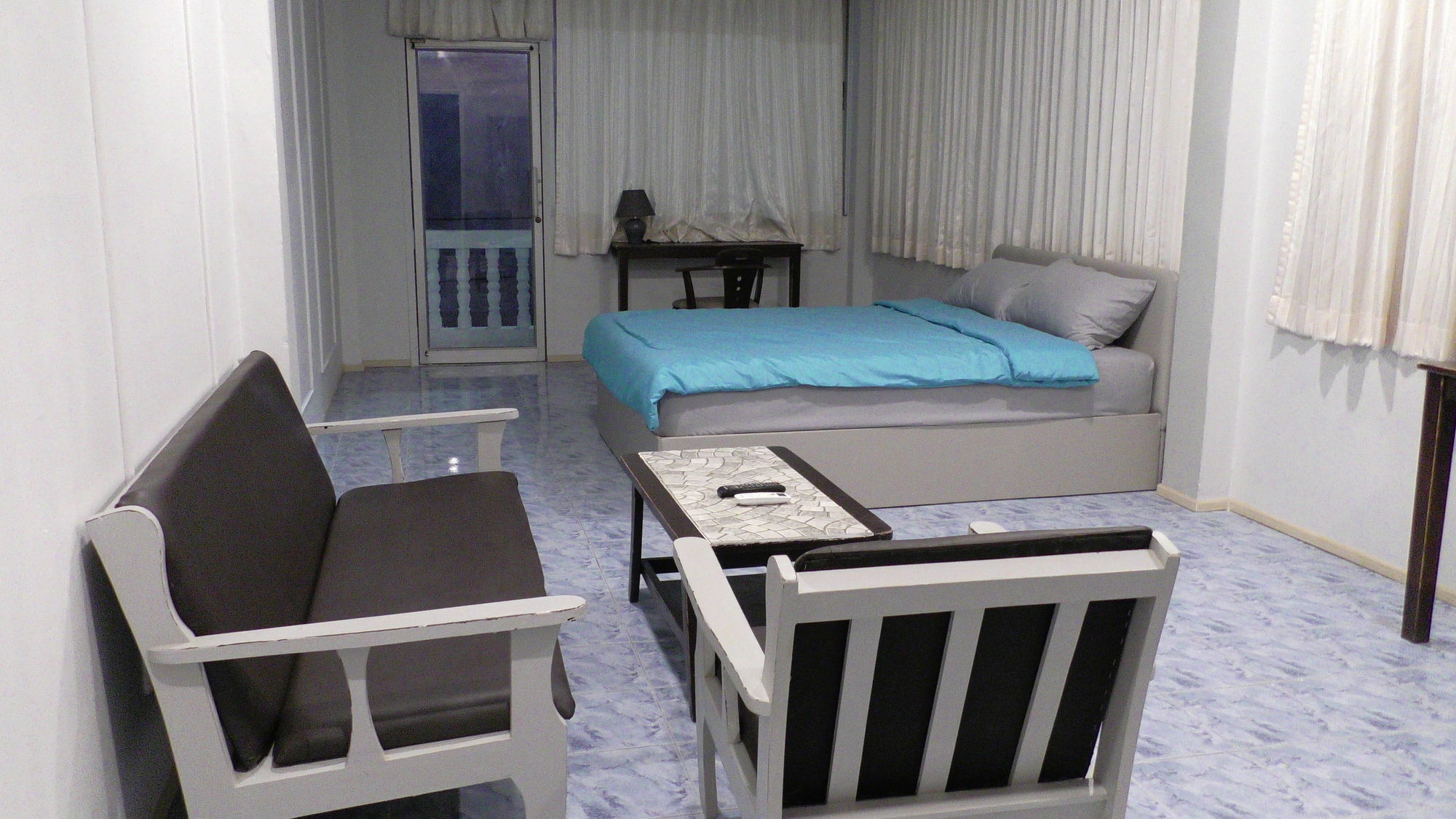 Seaview Hotel Jomtien Beach Exterior photo