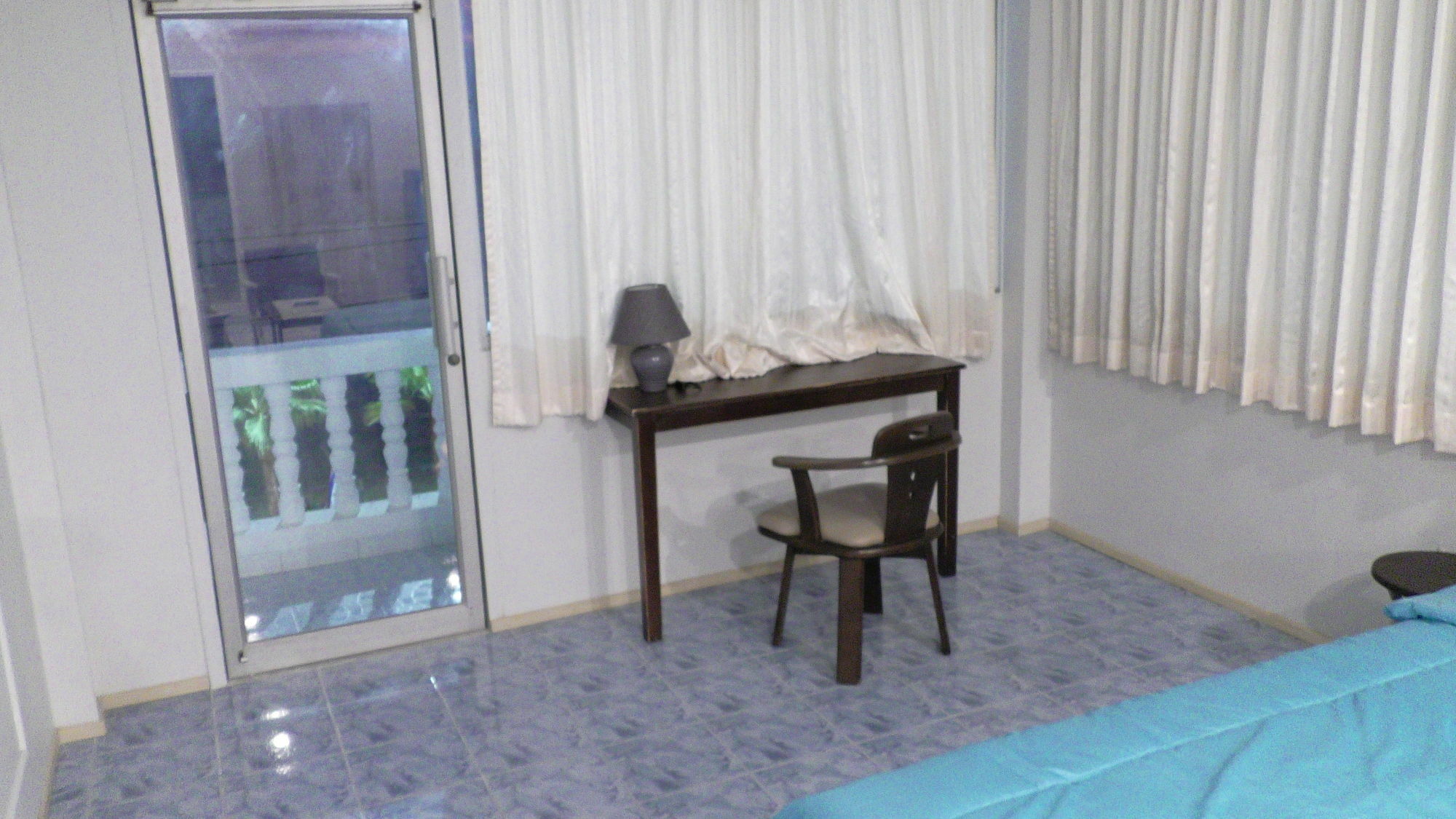 Seaview Hotel Jomtien Beach Exterior photo